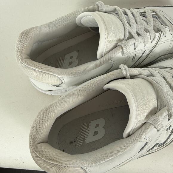 New Balance 550 Athletic Shoes Women's 10 Triple White Leather Low Top Sneakers - Picture 9 of 10